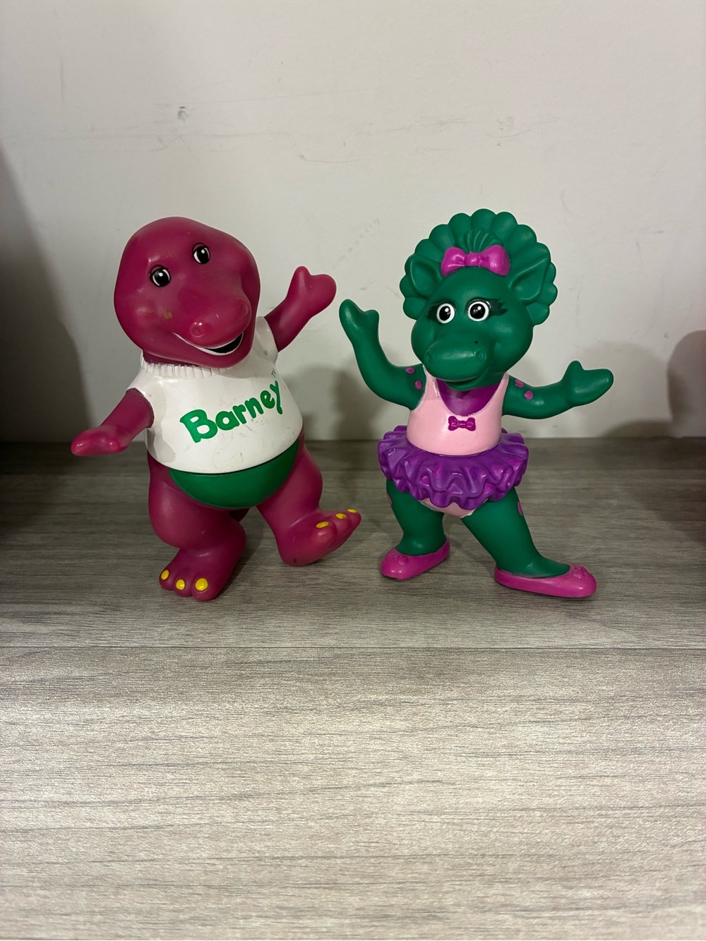 Lyons Group Barney The Dinosaur & Baby Bop 5” PVC Figures 1993
- Play wear